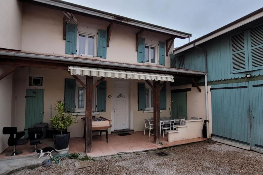 Chez Odette Et Ricardo - Perouges Holiday home *
